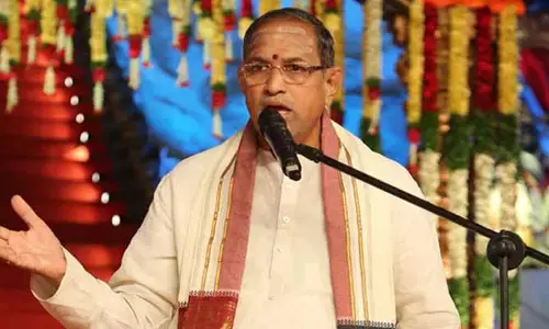 ఎస్ఎమ్‌లో అసభ్య పోస్టులు, దుష్ప్రచారాలు: తొలిసారి గళం విప్పిన చాగంటి కోటేశ్వరరావు