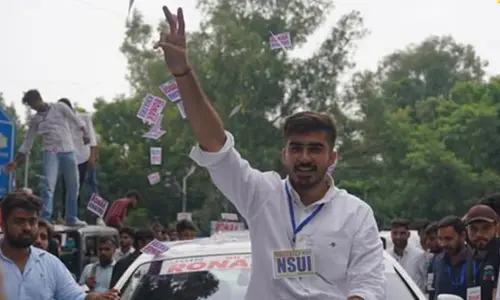 DUSU: డీయూఎస్‌యూ ప్రెసిడెంట్‌గా ఎన్ఎస్‌యూఐ అభ్యర్థి.. పదేళ్ల తర్వాత అధ్యక్ష పీఠం కైవసం