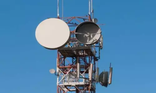 Telecom Industry: టెలికాం కంపెనీలకు భారీ ఊరట.. బ్యాంక్ గ్యారెంటీల మాఫీకి కేబినెట్ ఆమోదం
