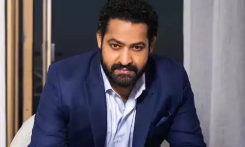 వావ్.. ఎన్టీఆర్ తెలుగుతో పాటు అన్ని భాషల్లో మాట్లాడతారా..? నెట్టింట వైరల్ అవుతున్న న్యూస్