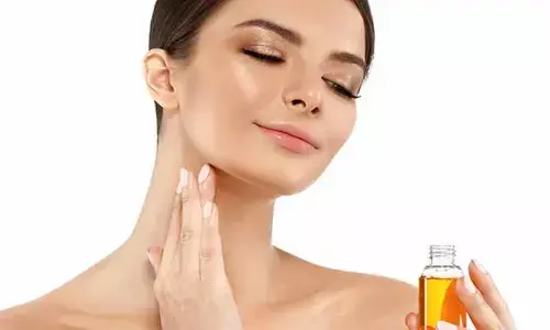 Oily Skin: ఆయిల్ స్కిన్ వాళ్లకి మాశ్చరైజర్ మంచిదా..?