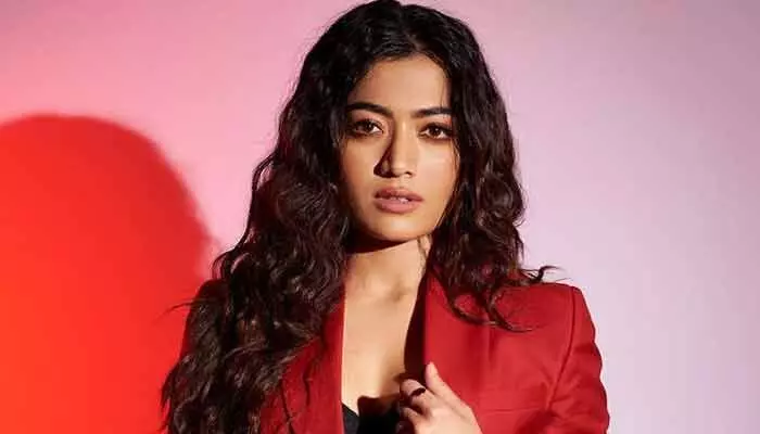 Rashmika Mandanna: బాధతో బాగా ఏడ్చేశాను.. వారందరినీ మిస్ అవుతానంటూ రష్మిక ఎమోషనల్ నోట్ Rashmika Mandanna: బాధతో బాగా ఏడ్చేశాను.. వారందరినీ మిస్ అవుతానంటూ రష్మిక ఎమోషనల్ నోట్