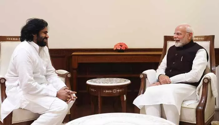 Ap News: మోడీతో పవన్ కల్యాణ్ చర్చించిన కీలక అంశాలు ఇవే..! Ap News: మోడీతో పవన్ కల్యాణ్ చర్చించిన కీలక అంశాలు ఇవే..!
