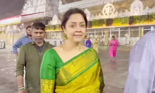 Jyothika: తిరుమల శ్రీవారిని దర్శించుకున్న సినీ నటి జ్యోతిక..!!