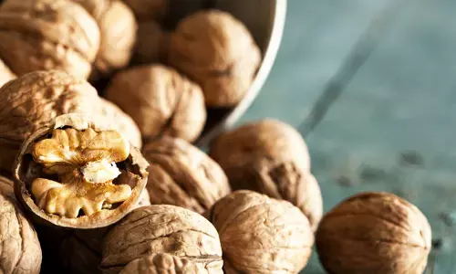 Walnuts: చలికాలంలో వీటిని గుప్పెడు తింటే చాలు..!
