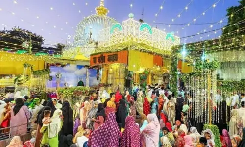 Ajmer Dargah :‘‘అజ్మీర్ దర్గాలో శివాలయం?’’ ఉందంటూ పిటిషన్.. ఏఎస్ఐ, కేంద్రం, దర్గా కమిటీలకు నోటీసులు