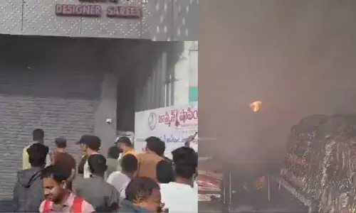 Fire Accident: షాపింగ్ మాల్‌లో భారీ అగ్నిప్రమాదం.. రూ.3 కోట్ల ఆస్తి నష్టం