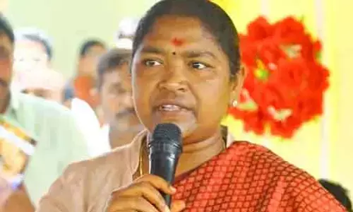 Minister Seethakka : ఫుడ్ పాయిజన్ ఘటనలపై విచారణ జరపాలి : మంత్రి సీతక్క