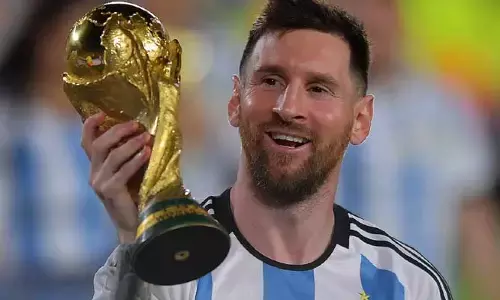 Messi : బెస్ట్ ప్లేయర్‌గా మెస్సీ నామినేట్.. రొనాల్డొకు ఫిఫా బిగ్ షాక్