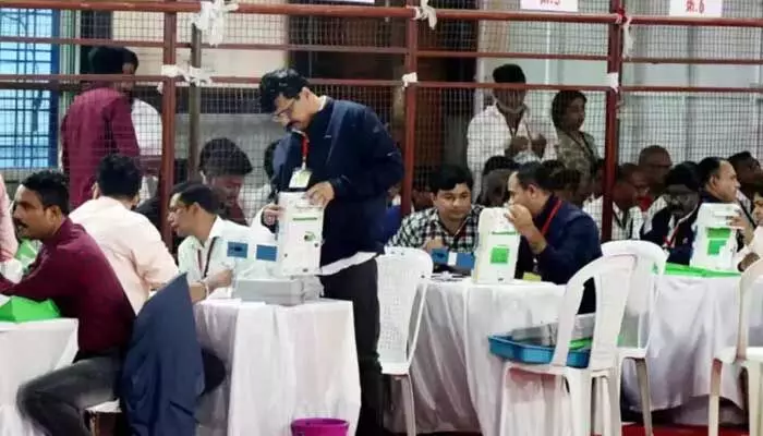 Congress Party: మీ అనుమానాలను 3న ప్రత్యక్షంగా వచ్చి చర్చించండి Congress Party: మీ అనుమానాలను 3న ప్రత్యక్షంగా వచ్చి చర్చించండి