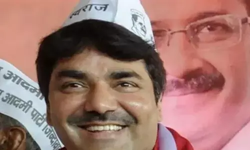 Aap mla: ఆప్‌కు భారీ షాక్ .. దోపిడీ కేసులో ఎమ్మెల్యే అరెస్ట్