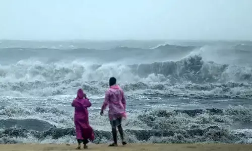 Chennai Rains: చెన్నైలో ఫెయింజల్ బీభత్సం.. ఏపీ, తెలంగాణలో అలర్ట్
