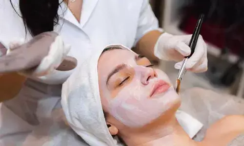 Beauty tips: ఫేషియల్ చేయించుకున్న తరువాత ఈ తప్పులు చేయకండి..!