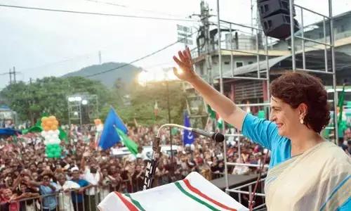 Priyanka: ప్రజల గురించి కాకుండా స్నేహితుల అభివృద్ధికి కృషి.. మోడీపై ప్రియాంక విమర్శలు