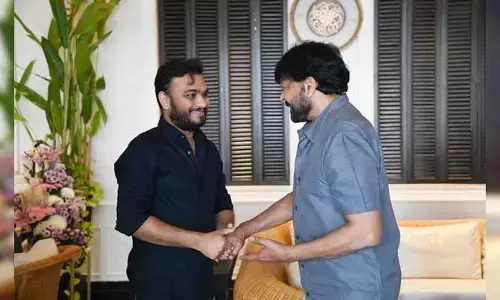 Mogastar Chiranjeevi with Srikanth Odela: నాని డైరెక్టర్‌తో మెగాస్టార్ సినిమా.. నెట్టింట పోస్ట్ వైరల్