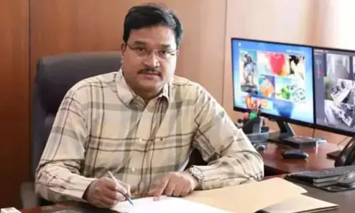 AV Ranganath: ఆలయ భూముల కబ్జా.. అధికారుల నిర్లక్ష్యంపై ప్రభుత్వానికి నివేదిస్తాం: హైడ్రా కమిషనర్