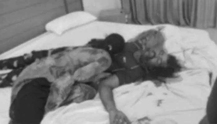 Tragedy: రాష్ట్రంలో సంచలన ఘటన.. సర్వీస్ రివాల్వర్తో కాల్చుకుని ఎస్సై బలవన్మరణం Tragedy: రాష్ట్రంలో సంచలన ఘటన.. సర్వీస్ రివాల్వర్తో కాల్చుకుని ఎస్సై బలవన్మరణం