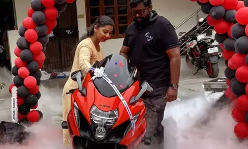 Viva Harsha:  కొత్త బైక్ కొన్న వైవా హర్ష.. ఎన్ని లక్షలో తెలిస్తే షాకవ్వాల్సిందే!