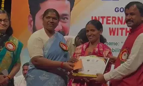 Seethakka: త్వరలో దివ్యాంగులకు పెన్షన్ పెంచుతాం: మంత్రి సీతక్క గుడ్ న్యూస్