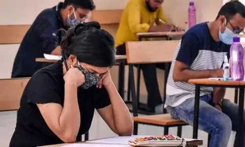 NET-TET Exams: ఒకే టైంలో నెట్, టెట్ పరీక్షలు.. ఆందోళనలో అభ్యర్థులు..!