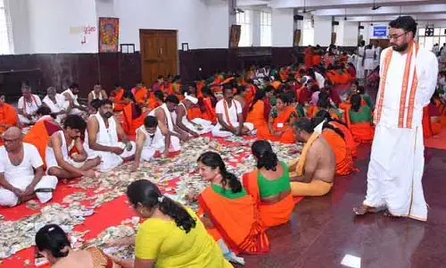 Yadagirigutta : యాదగిరిగుట్ట హుండీ ఆదాయం 5.35కోట్లు