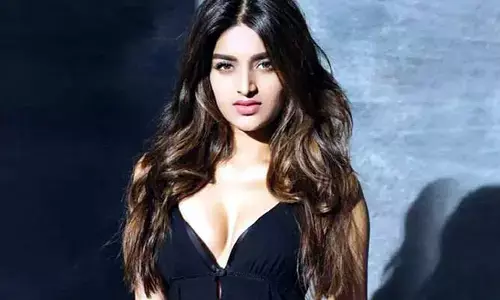 Nidhhi Agerwal : నేను అలాంటి బ్యాచ్‌కు చెందిన దాన్ని కాదు.. ‘రాజాసాబ్’ హీరోయిన్ కామెంట్స్