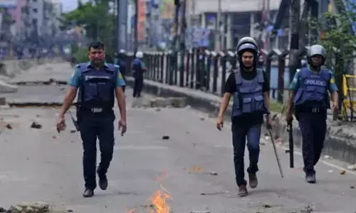 Bangladesh: బంగ్లాదేశ్‌లో ఉగ్రదాడులు జరిగే చాన్స్.. బ్రిటన్