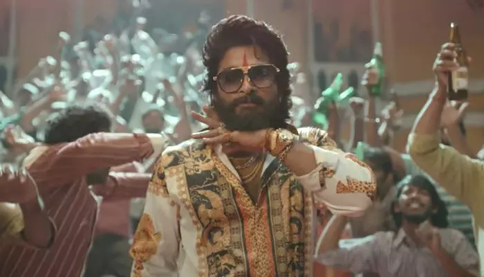 Pushpa 2: ‘పుష్ప 2’ మూవీ వైల్డ్ఫైర్ ఎంటర్టైనర్.. ఈ సారి అవార్డులన్నీ అల్లు అర్జున్కే.. సినీ విమర్శకుడు తరణ్ ఆదర్శ్ రివ్యూ! Pushpa 2: ‘పుష్ప 2’ మూవీ వైల్డ్ఫైర్ ఎంటర్టైనర్.. ఈ సారి అవార్డులన్నీ అల్లు అర్జున్కే.. సినీ విమర్శకుడు తరణ్ ఆదర్శ్ రివ్యూ!