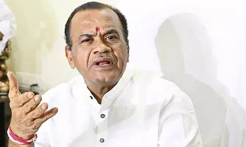 Minister Komatireddy: మామ, అయ్య పేరు చెప్పుకుని మేం ఎమ్మెల్యేలం కాలే.. మంత్రి కోమటి‌రెడ్డి ఫైర్