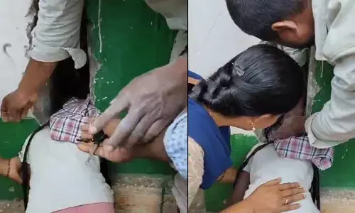 Nagarkurnool: పిల్లర్ల మధ్యలో ఇరుక్కున్న విద్యార్థిని తల.. తప్పిన ప్రమాదం