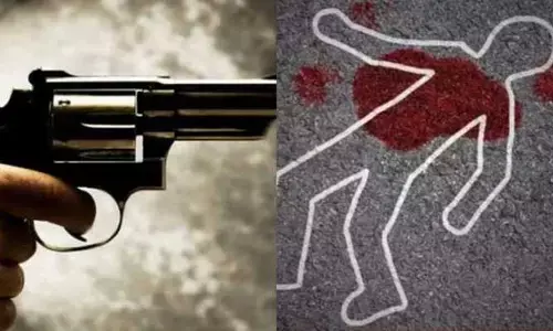 Gun misfire : నాటు తుపాకి మిస్ ఫైర్.. ఒకరు మృతి