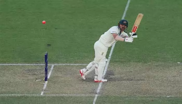 Australia- India : అస్ట్రేలియా 337పరుగులకు అలౌట్ Australia- India : అస్ట్రేలియా 337పరుగులకు అలౌట్