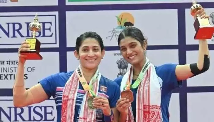 Guwahati Masters : అశ్విని-తనీషా జోడీ, సతీశ్ కుమార్లకు టైటిల్స్ Guwahati Masters : అశ్విని-తనీషా జోడీ, సతీశ్ కుమార్లకు టైటిల్స్