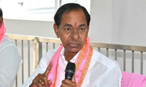 CNG MLA: కేసీఆర్‌ను నమ్మి ఆయన సర్వం కోల్పోయిండు
