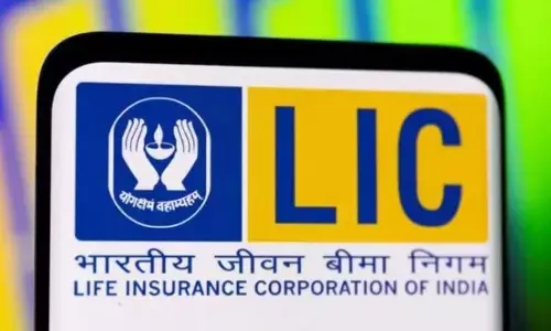 LIC: విద్యార్థుల కోసం గోల్డెన్ జూబ్లీ స్కాలర్‌షిప్ పథకం ప్రారంభించిన ఎల్ఐసీ