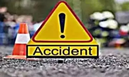 Accident: స్కూల్ బస్సు బోల్తా పడి ముగ్గురు విద్యార్థినులు మృతి.. రాజస్థాన్‌లో ఘటన