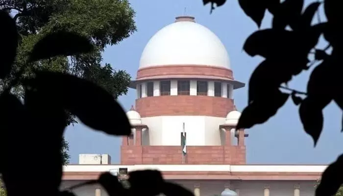 Supreme Court: మతం ఆధారంగా రిజర్వేషన్లు ఇవ్వలేము.. సుప్రీంకోర్టు కీలక వ్యాఖ్యలు Supreme Court: మతం ఆధారంగా రిజర్వేషన్లు ఇవ్వలేము.. సుప్రీంకోర్టు కీలక వ్యాఖ్యలు