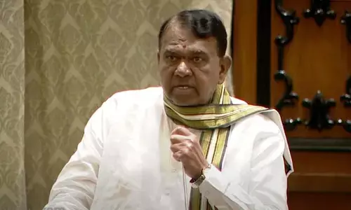 Pocharam: సీఎం నిర్ణయానికి స్వాగతిస్తున్నాం.. ఎమ్మెల్యే  పోచారం శ్రీనివాస్ రెడ్డి