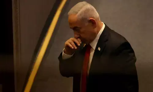 Netanyahu : మూడు అవినీతి కేసులు.. రేపు కోర్టు ఎదుటకు ఇజ్రాయెల్ ప్రధాని