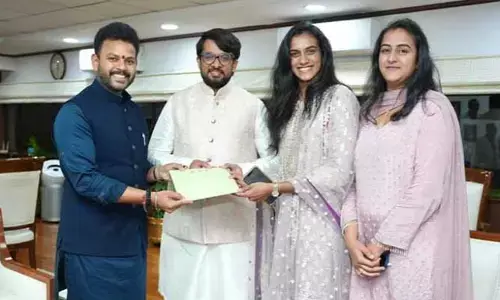 మా వివాహానికి రండి: రామ్మోహన్ నాయుడిని ఆహ్వానించిన పీపీ సింధు