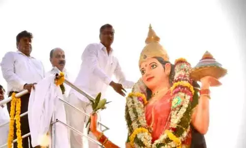 తెలంగాణ తల్లి రూపురేఖల్ని మార్చడం దురదృష్టకరం :  ఎమ్మెల్యే చింతా