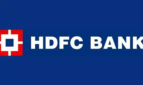 HDFC Bank: కస్టమర్లకు హెచ్‌డీఎఫ్‌సీ బ్యాంక్‌ బిగ్ షాక్.. వడ్డీ రేట్లు పెంచుతూ నిర్ణయం..!