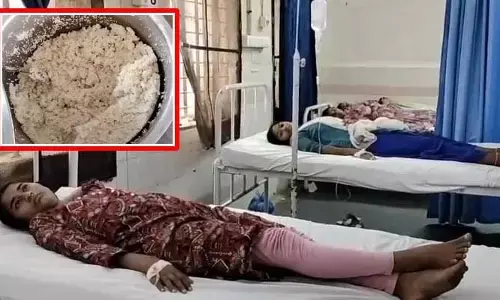 Food Poison: రాష్ట్రంలో మరో సంచలనం.. బాలికల వసతి గృహంలో ఫుడ్ పాయిజన్