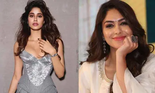 Janhvi Kapoor: పుష్ టు స్టార్ట్ అంటూ జాన్వీ కపూర్ పోస్ట్.. అదిరిపోయే రిప్లై ఇచ్చిన సీతారామం బ్యూటీ