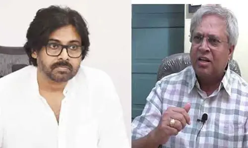 Undavalli : విభజన అన్యాయాలను సరిదిద్దే బాధ్యత తీసుకోండి : డిప్యూటీ సీఎం పవన్ కళ్యాణ్ కు ఉండవల్లి లేఖ