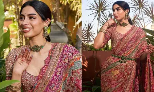 Khushi Kapoor: మెహందీ డే అంటూ ఫొటోలు షేర్ చేసి షాకిచ్చిన ఖుషీ కపూర్