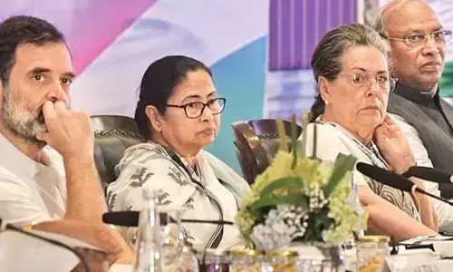 Mamata Banerjee : మమతా బెనర్జీకి కూటమి బాధ్యతలు.. లాలూ ప్రసాద్ యాదవ్ ఏమన్నారంటే..?
