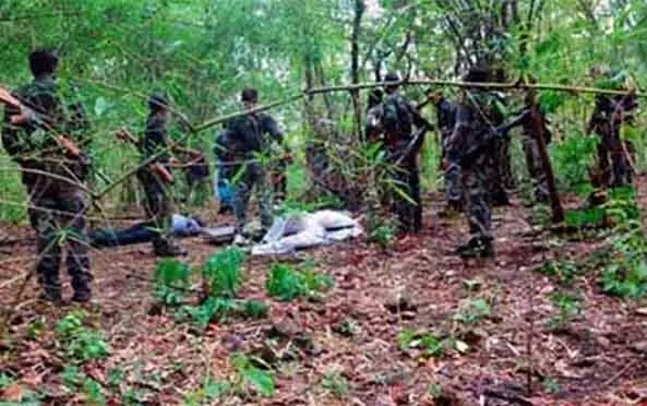 Maoist killed : చత్తీస్ గఢ్ బీజాపూర్ లో ఎన్ కౌంటర్..మావోయిస్టు మృతి Maoist killed : చత్తీస్ గఢ్ బీజాపూర్ లో ఎన్ కౌంటర్..మావోయిస్టు మృతి