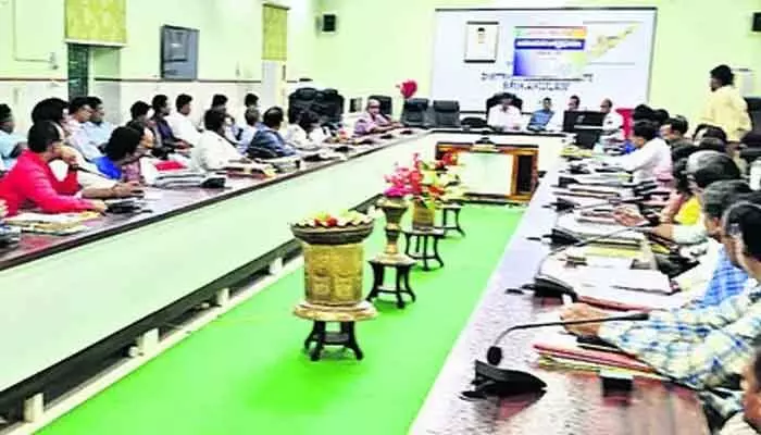 సమాచారమంతా ఒకే చోట.. 153 సేవలకు కార్యాచరణ సమాచారమంతా ఒకే చోట.. 153 సేవలకు కార్యాచరణ