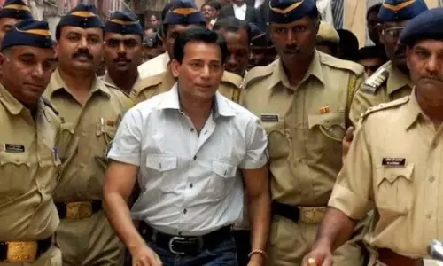 Abu Salem : విడుదల తేదీని చెప్పాలంటూ అబూ సలెం పిటిషన్‌‌..  తిరస్కరించిన కోర్టు